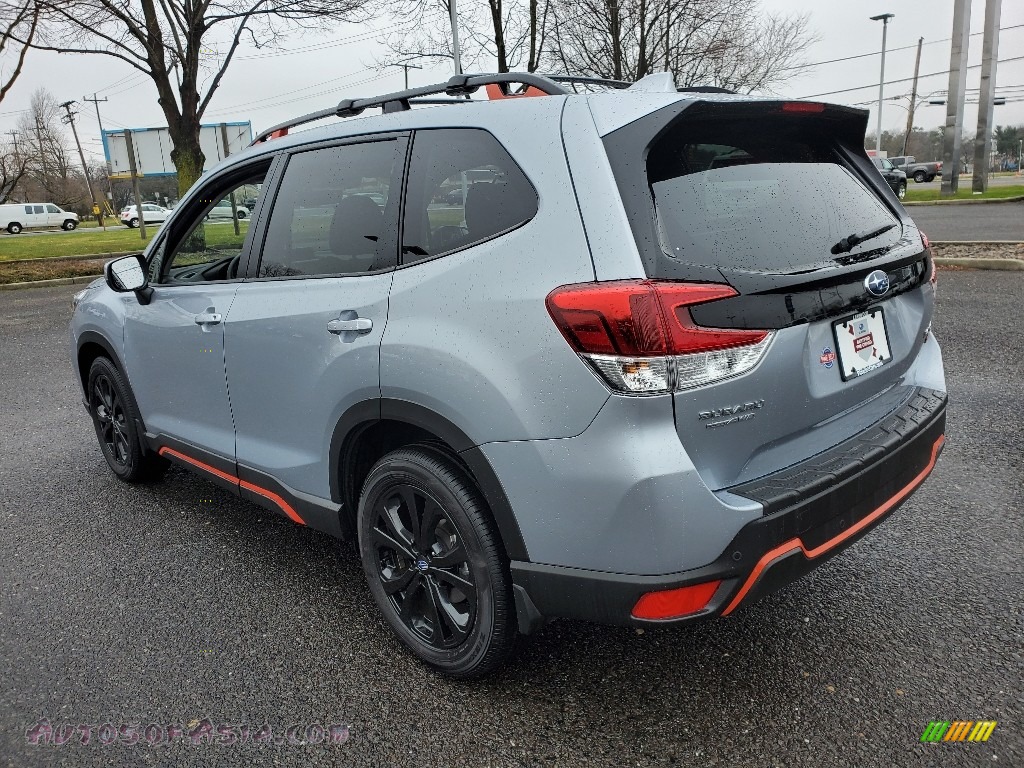 2020 Forester 2.5i Sport - Ice Silver Metallic / Gray photo #21