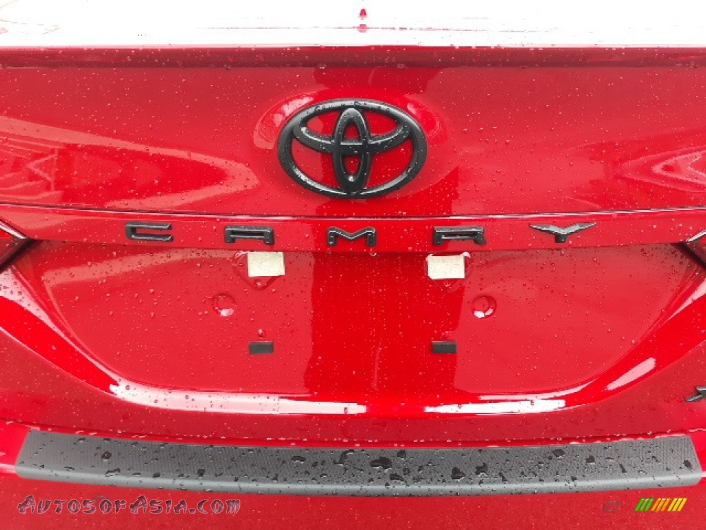 2020 Camry XSE - Supersonic Red / Cockpit Red photo #29