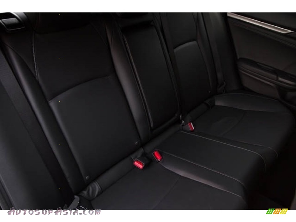 2020 Civic EX-L Hatchback - Polished Metal Metallic / Black photo #28