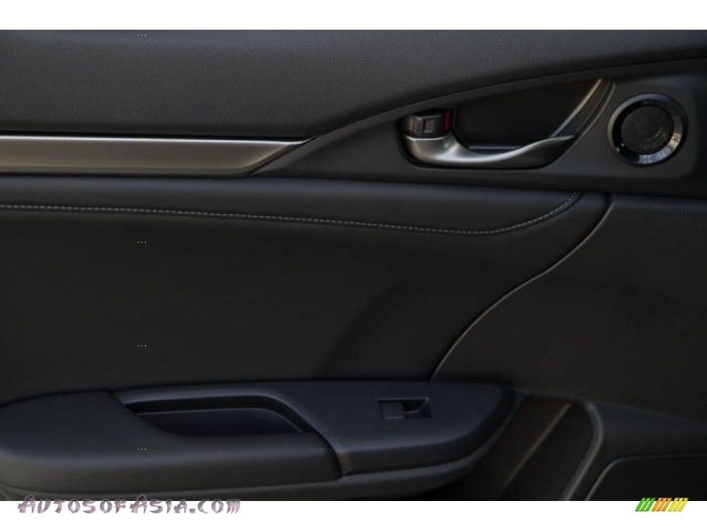 2020 Civic EX-L Hatchback - Polished Metal Metallic / Black photo #35