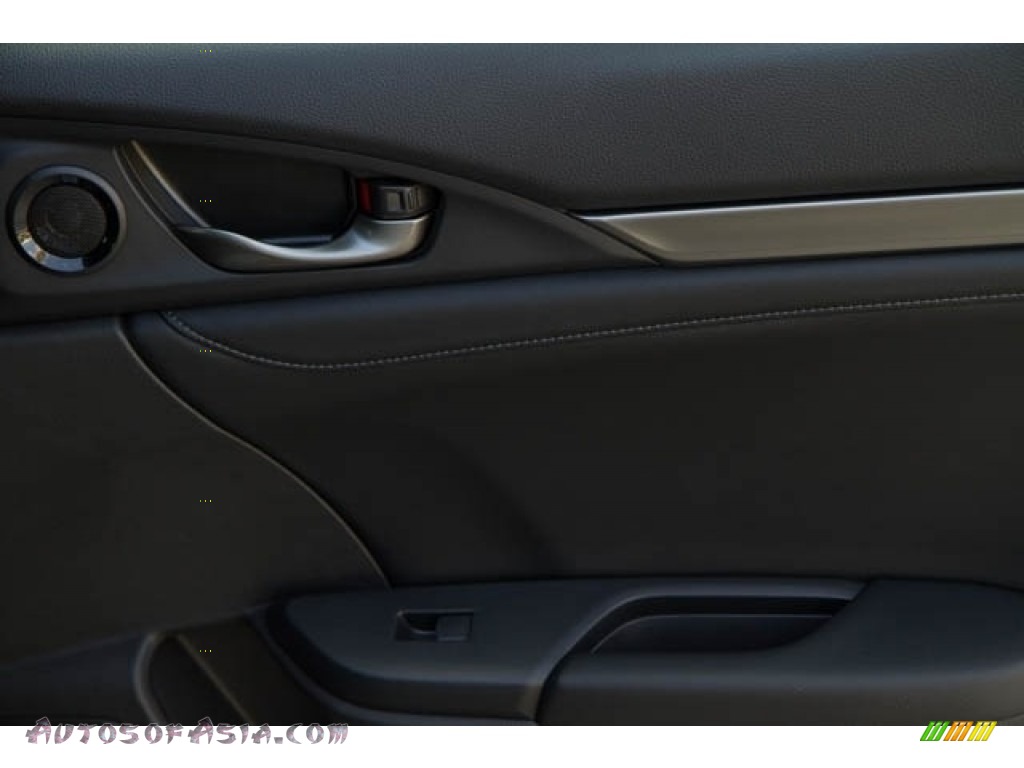 2020 Civic EX-L Hatchback - Polished Metal Metallic / Black photo #36