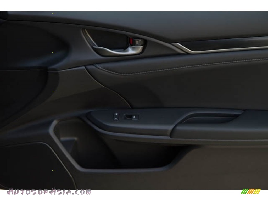 2020 Civic EX-L Hatchback - Polished Metal Metallic / Black photo #37