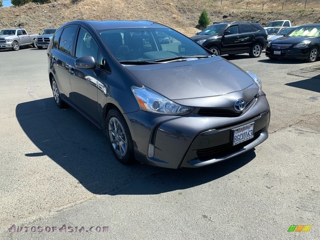 Magnetic Gray Metallic / Black Toyota Prius v Two