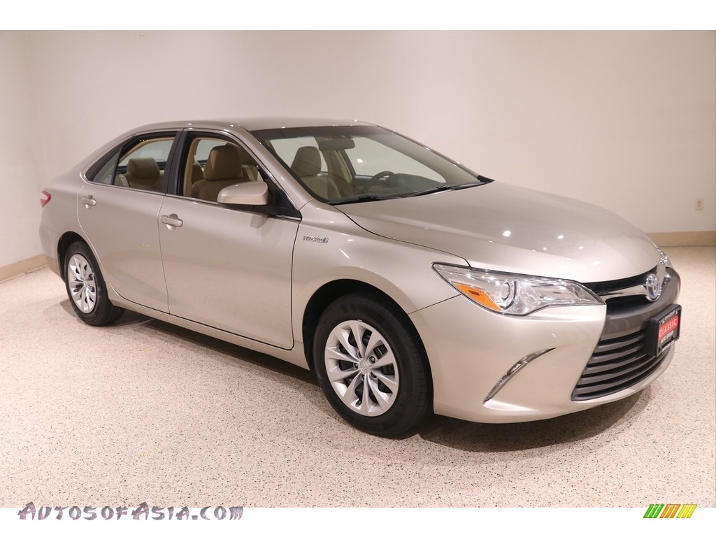 Creme Brulee Mica / Almond Toyota Camry Hybrid LE