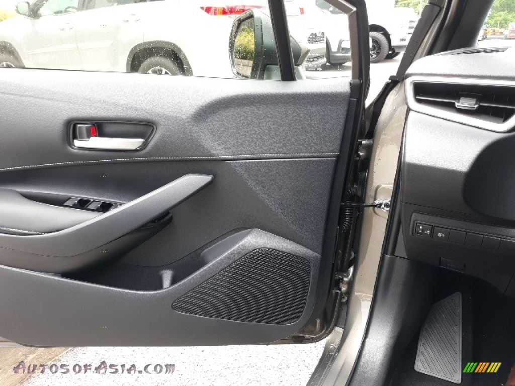 2020 Corolla Hatchback SE - Oxide Bronze / Black photo #7