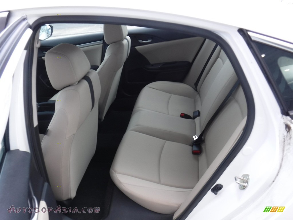 2017 Civic LX Sedan - Taffeta White / Gray photo #23