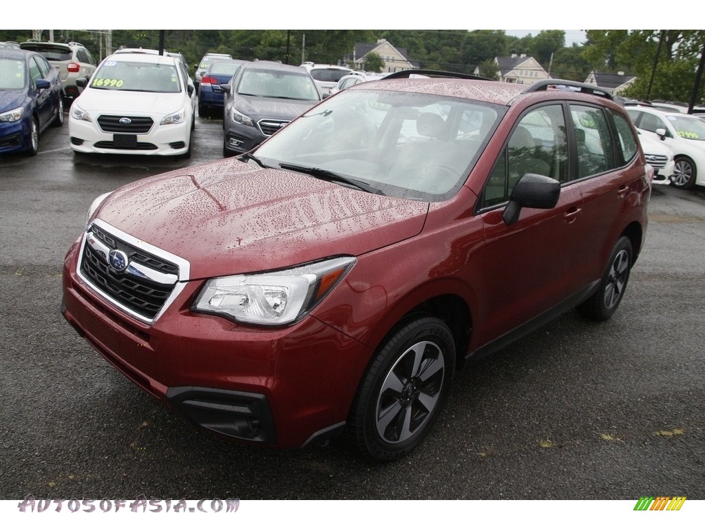 2017 Forester 2.5i - Venetian Red Pearl / Gray photo #1