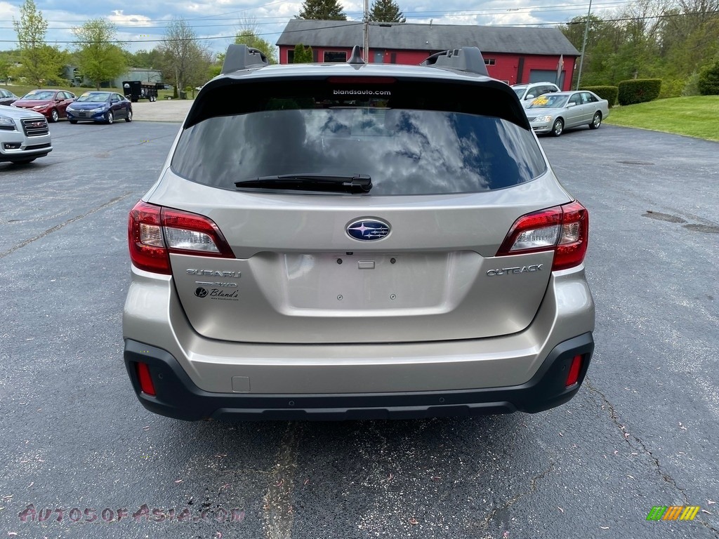 2018 Outback 2.5i Limited - Tungsten Metallic / Ivory photo #7