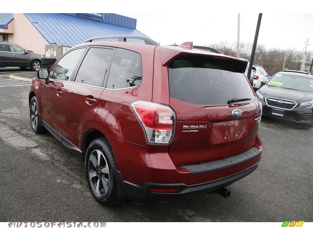 2017 Forester 2.5i Limited - Venetian Red Pearl / Gray photo #7
