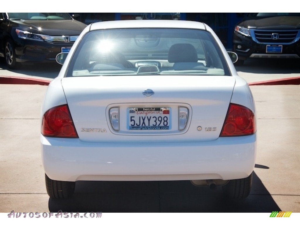 2004 Sentra 1.8 S - Cloud White / Taupe photo #10