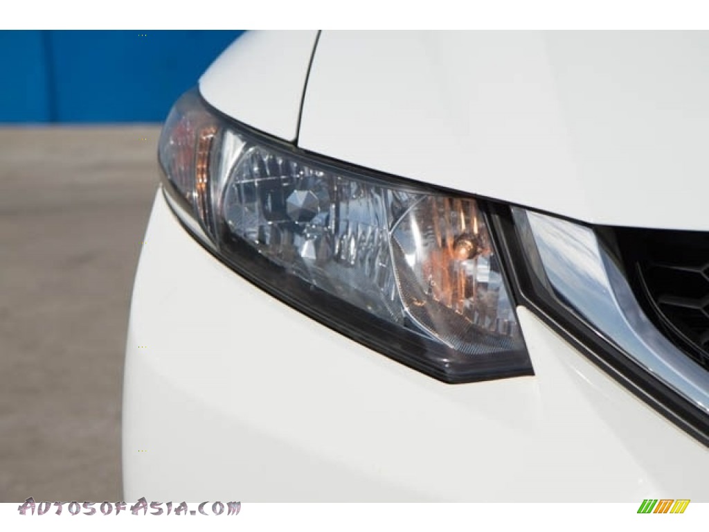 2014 Civic LX Sedan - Taffeta White / Beige photo #8