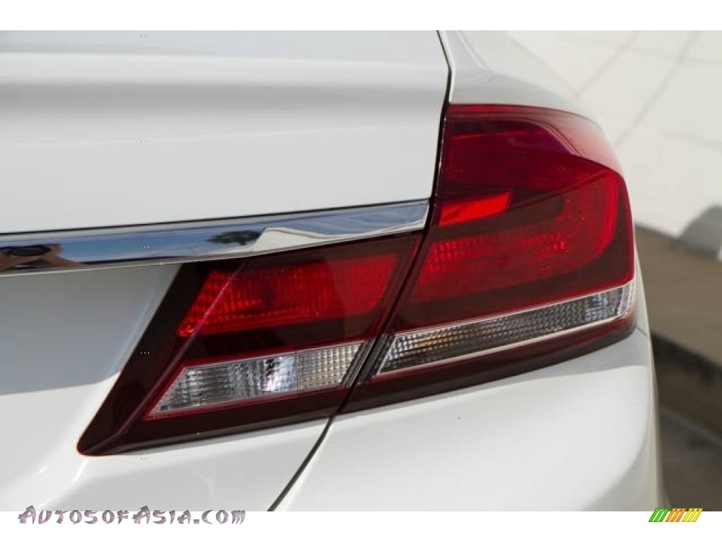 2014 Civic LX Sedan - Taffeta White / Beige photo #13