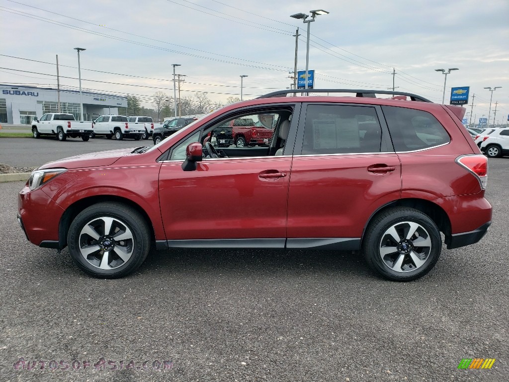 2017 Forester 2.5i Limited - Venetian Red Pearl / Gray photo #18
