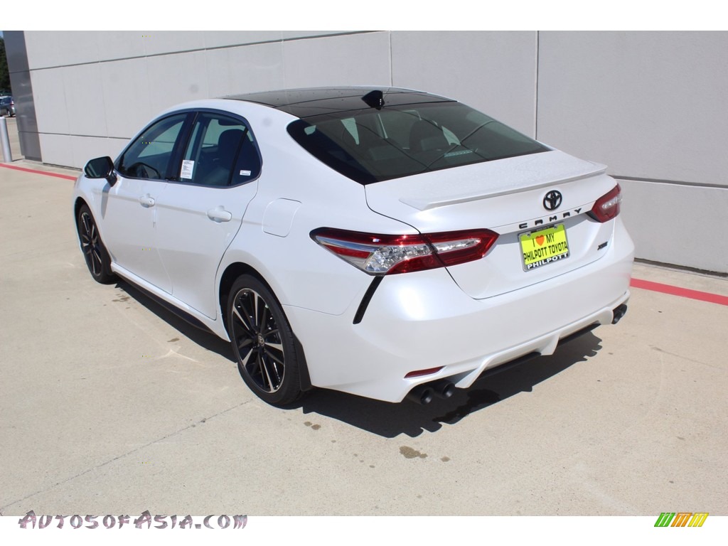 2020 Camry XSE - Wind Chill Pearl / Black photo #6
