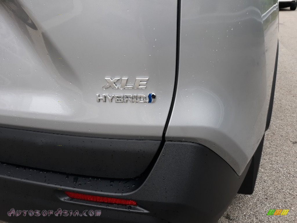 2020 RAV4 XLE AWD Hybrid - Silver Sky Metallic / Black photo #37
