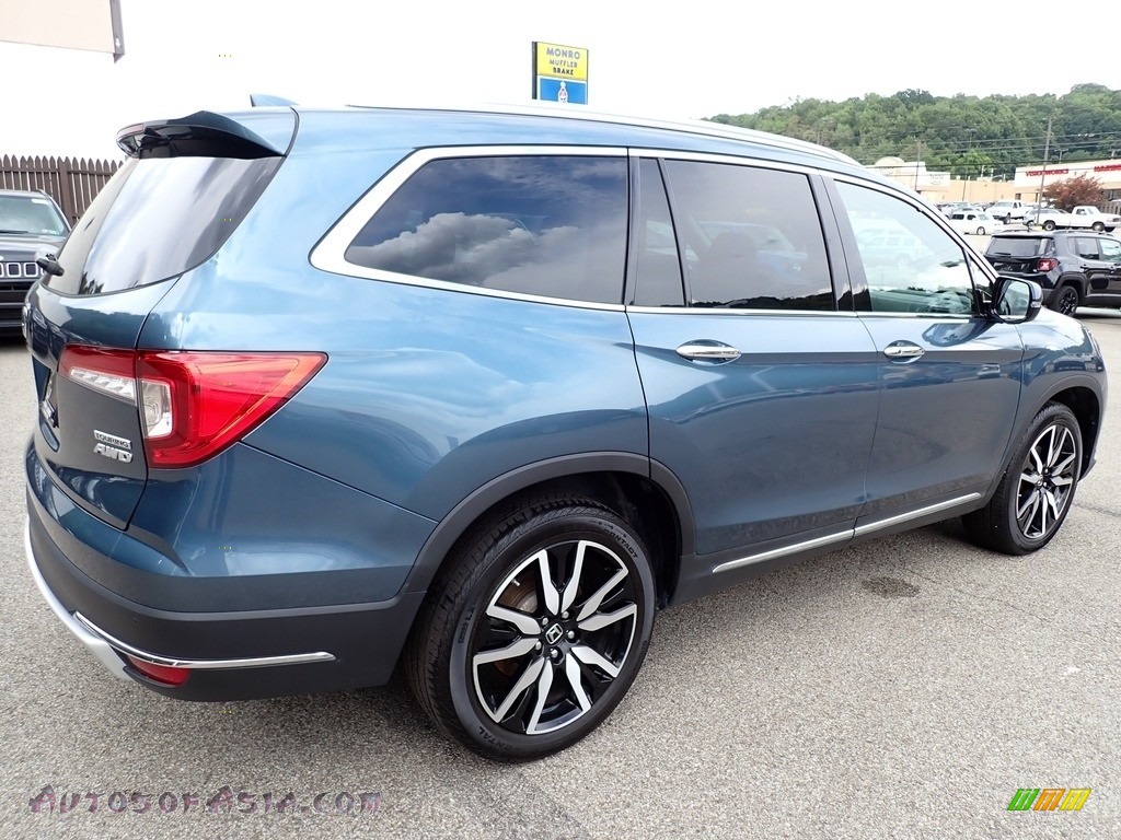 2019 Pilot Touring AWD - Obsidian Blue Pearl / Beige photo #6