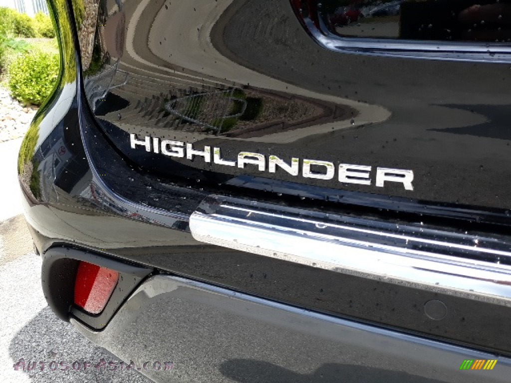 2020 Highlander Limited AWD - Midnight Black Metallic / Black photo #38