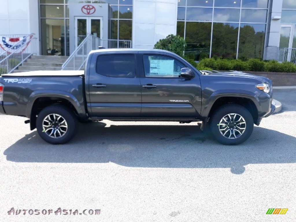2020 Tacoma TRD Sport Double Cab 4x4 - Magnetic Gray Metallic / TRD Cement/Black photo #32