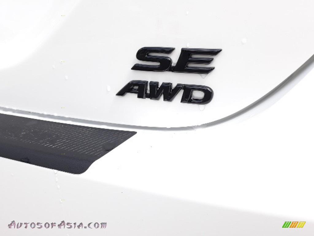 2020 Camry SE AWD Nightshade Edition - Super White / Black photo #9