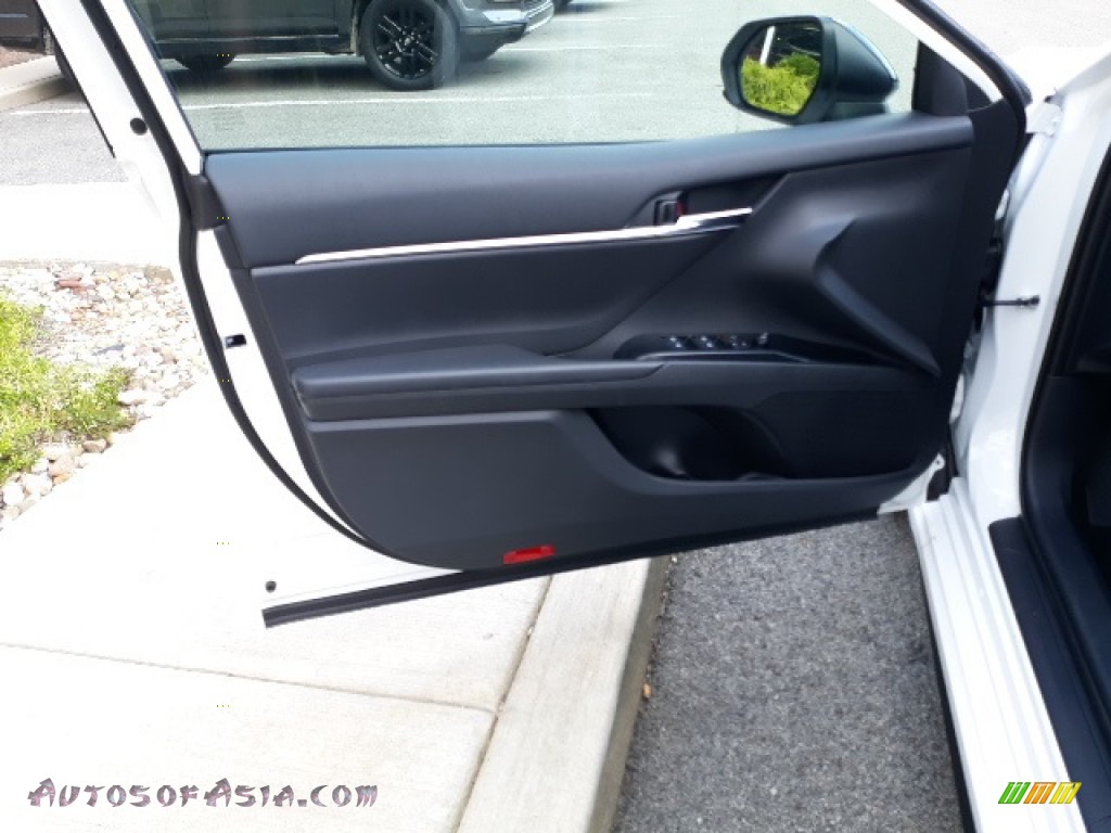 2020 Camry SE AWD Nightshade Edition - Super White / Black photo #22