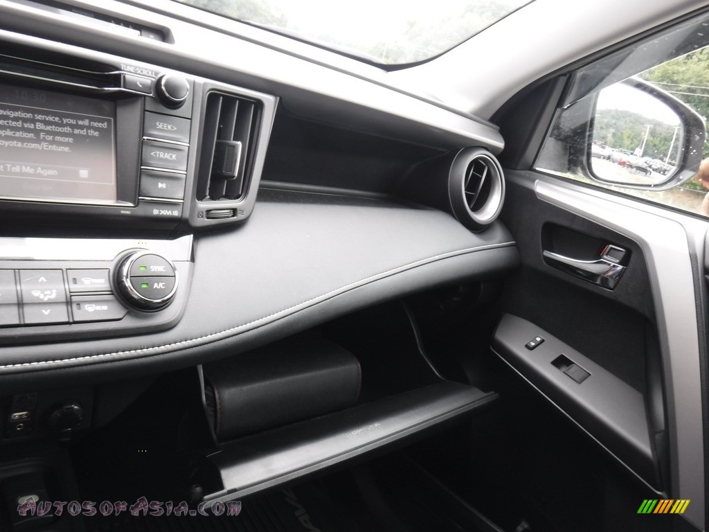 2017 RAV4 XLE AWD - Magnetic Gray Metallic / Black photo #24
