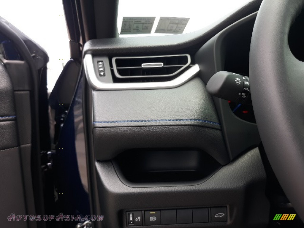 2020 RAV4 XSE AWD Hybrid - Blueprint / Black photo #11