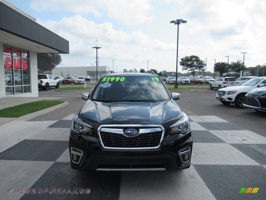 2019 Forester 2.5i Touring - Crystal Black Silica / Saddle Brown photo #2