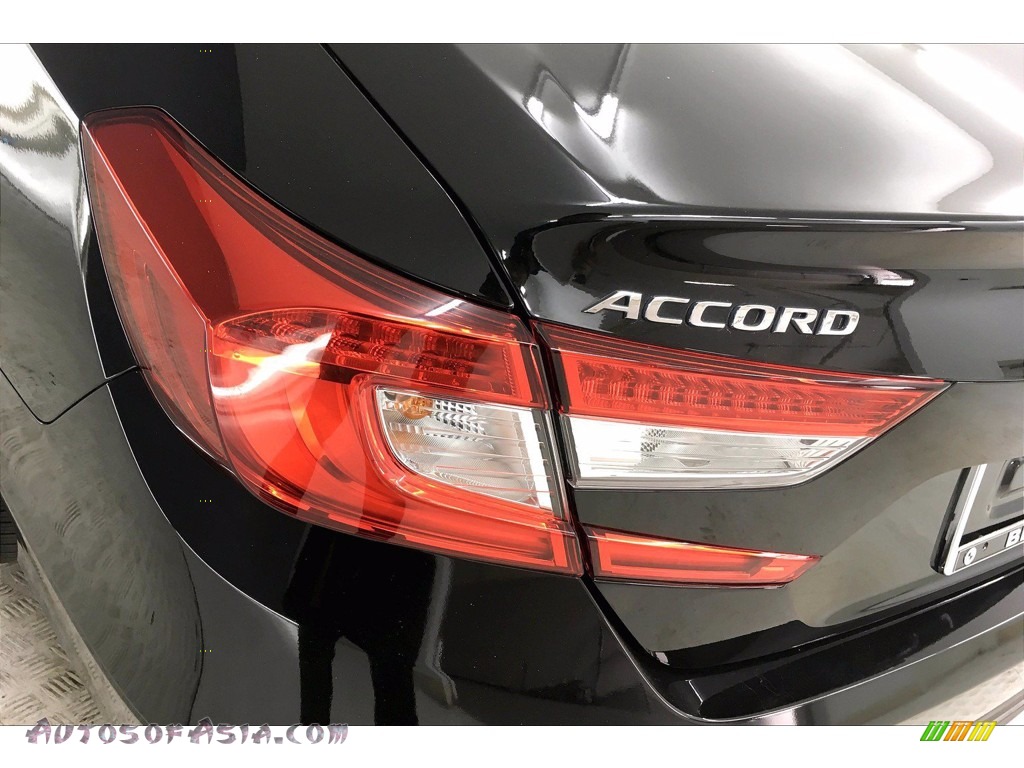 2019 Accord LX Sedan - Crystal Black Pearl / Black photo #27