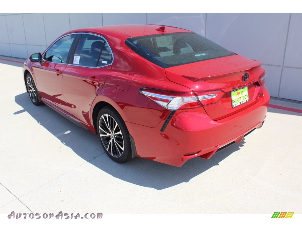 2020 Camry SE - Supersonic Red / Black photo #6