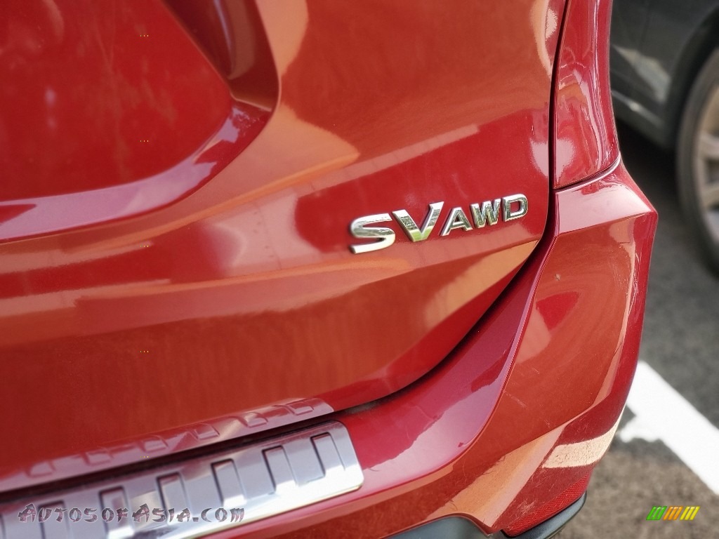 2017 Rogue SV AWD - Palatial Ruby / Charcoal photo #4