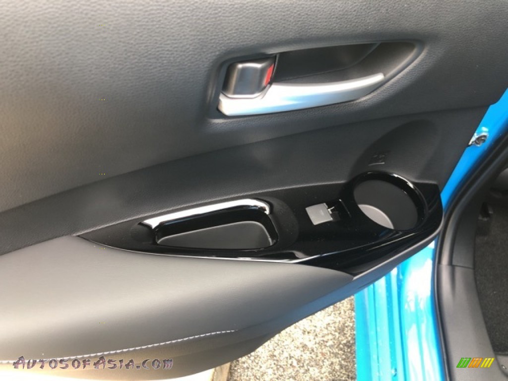 2021 Corolla Hatchback SE - Blue Flame / Black photo #6