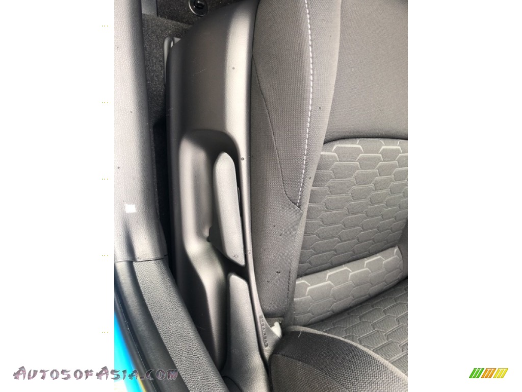 2021 Corolla Hatchback SE - Blue Flame / Black photo #10