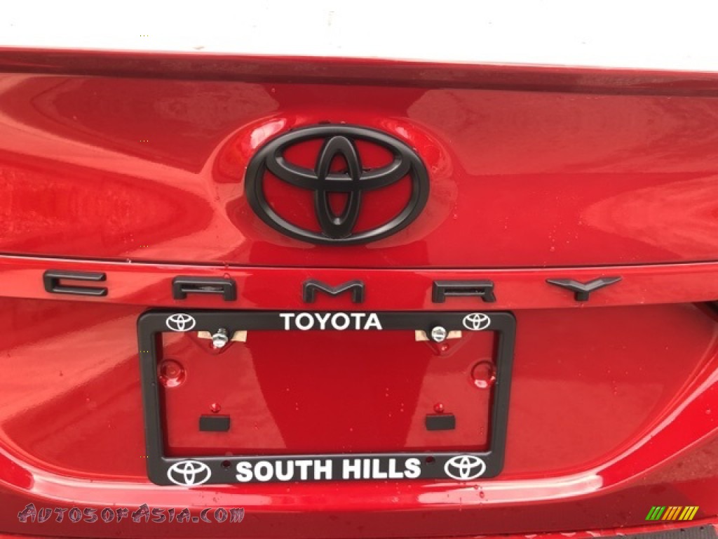 2020 Camry SE - Supersonic Red / Ash photo #34