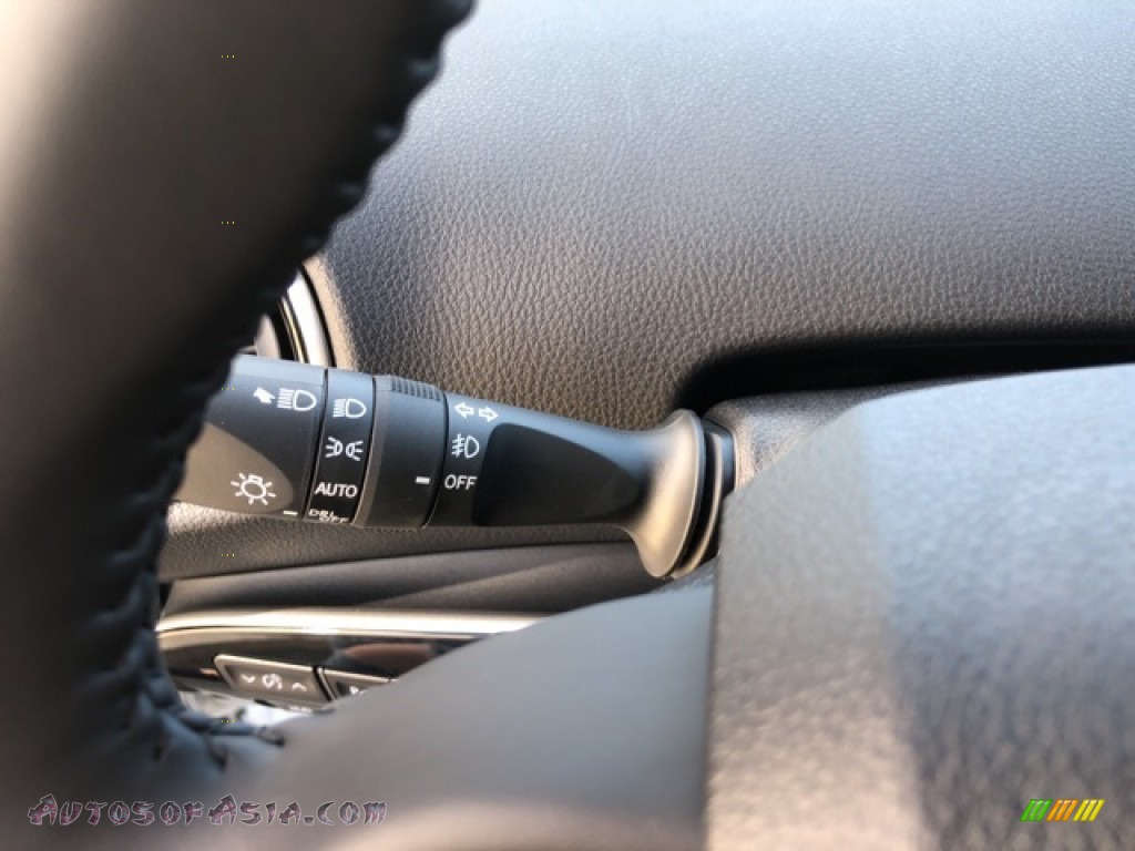 2021 Prius XLE AWD-e - Wind Chill Pearl / Black photo #12