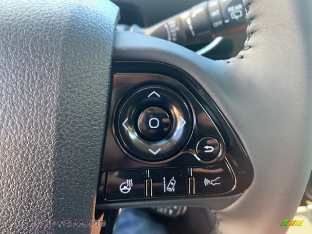 2021 Prius XLE AWD-e - Wind Chill Pearl / Black photo #8
