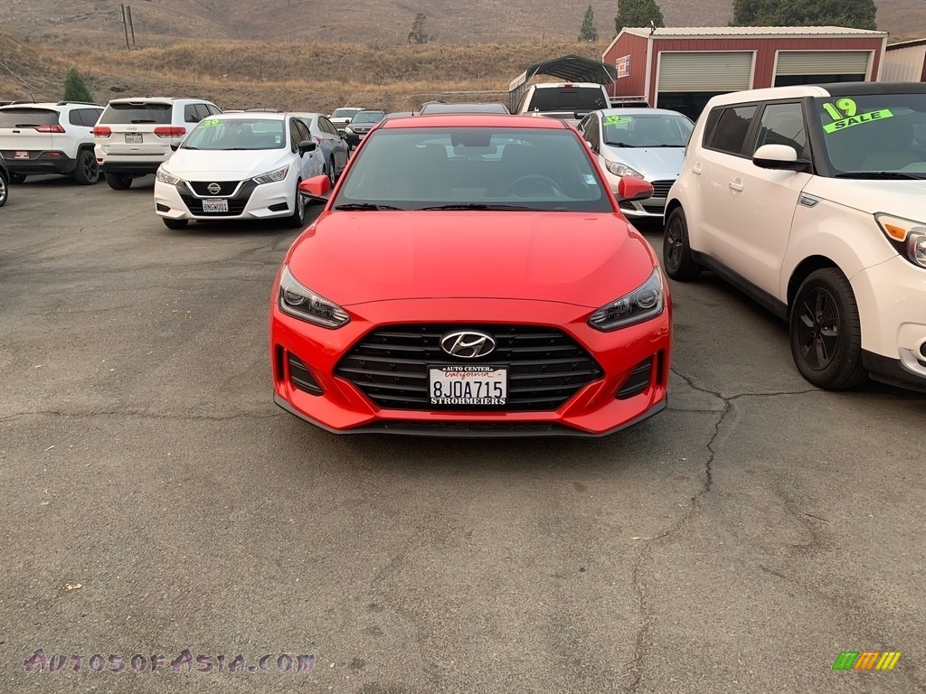 2019 Veloster 2.0 - Racing Red / Black photo #2