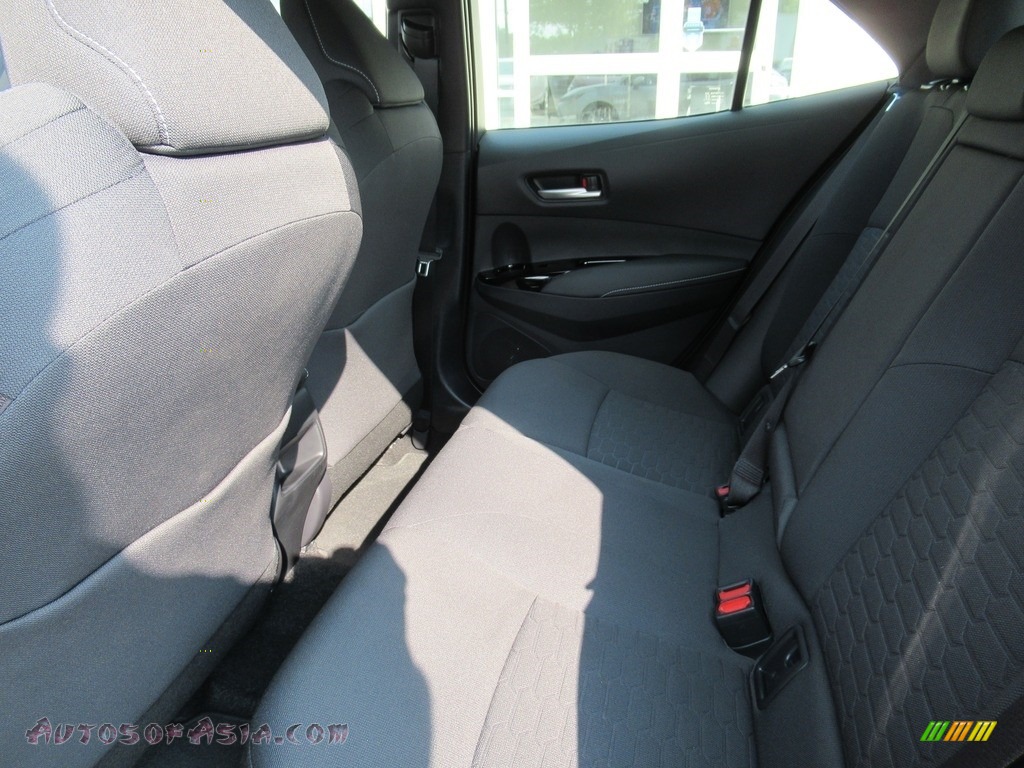 2020 Corolla Hatchback SE - Blizzard Pearl / Black photo #12