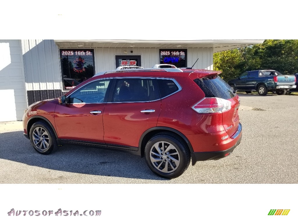 2016 Rogue SL - Cayenne Red / Charcoal photo #7