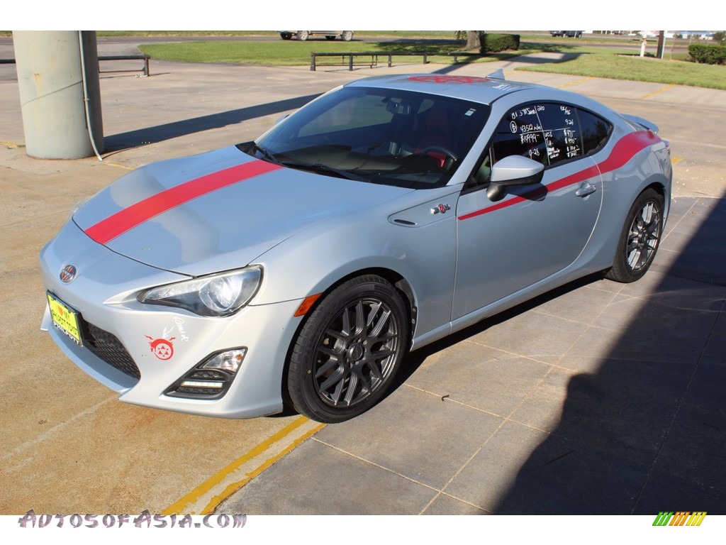 2013 FR-S Sport Coupe - Argento Silver / Black/Red Accents photo #4