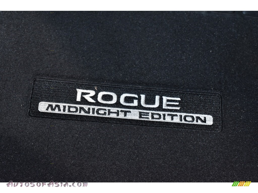 2018 Rogue S AWD - Magnetic Black / Charcoal photo #16