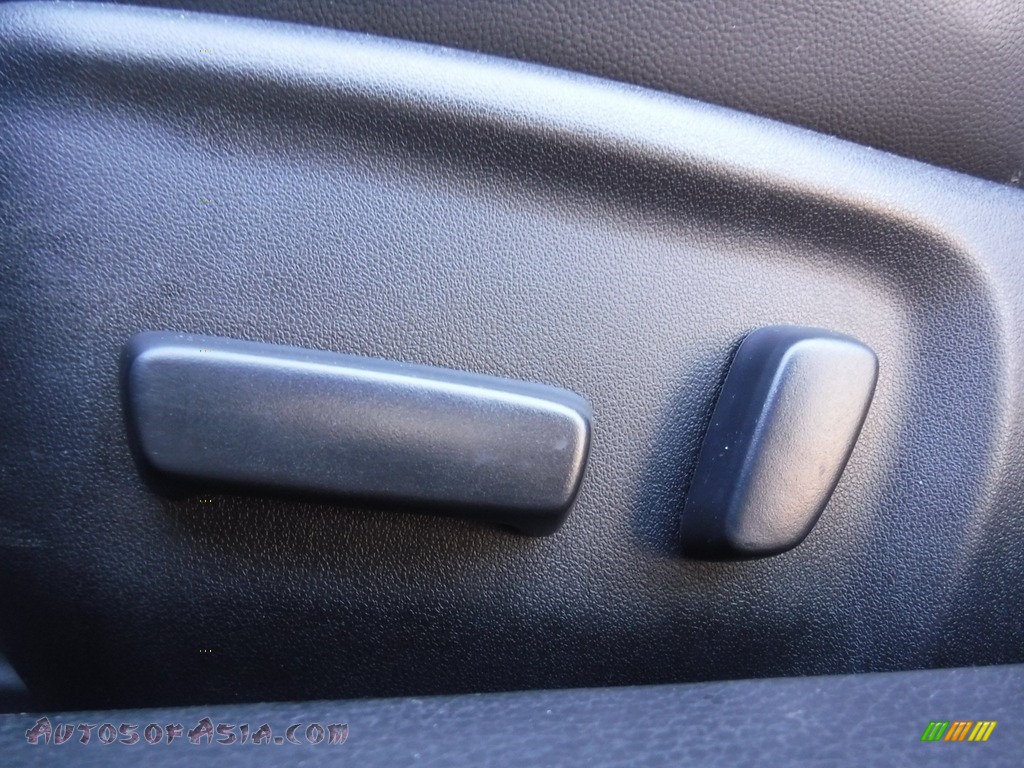 2017 Corolla L - Slate Metallic / Black photo #21