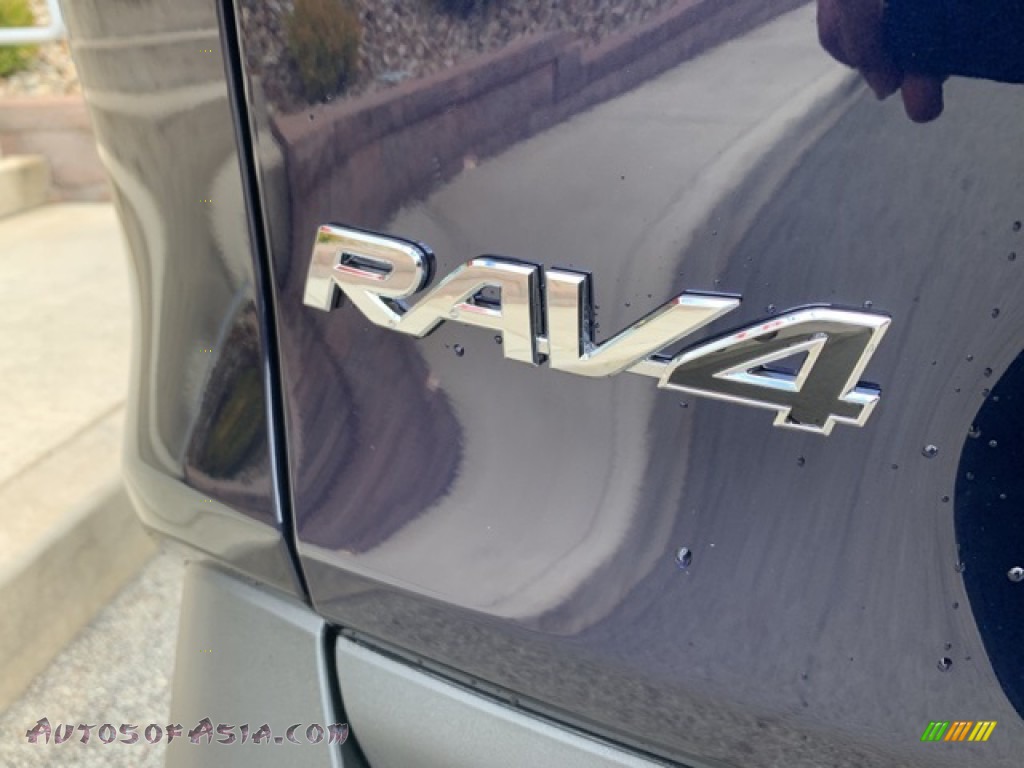 2021 RAV4 XLE AWD - Blueprint / Black photo #28