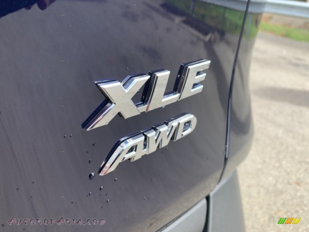 2021 RAV4 XLE AWD - Blueprint / Black photo #29