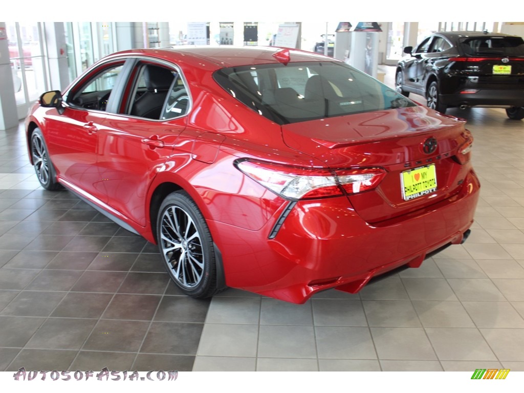 2020 Camry SE - Supersonic Red / Black photo #6
