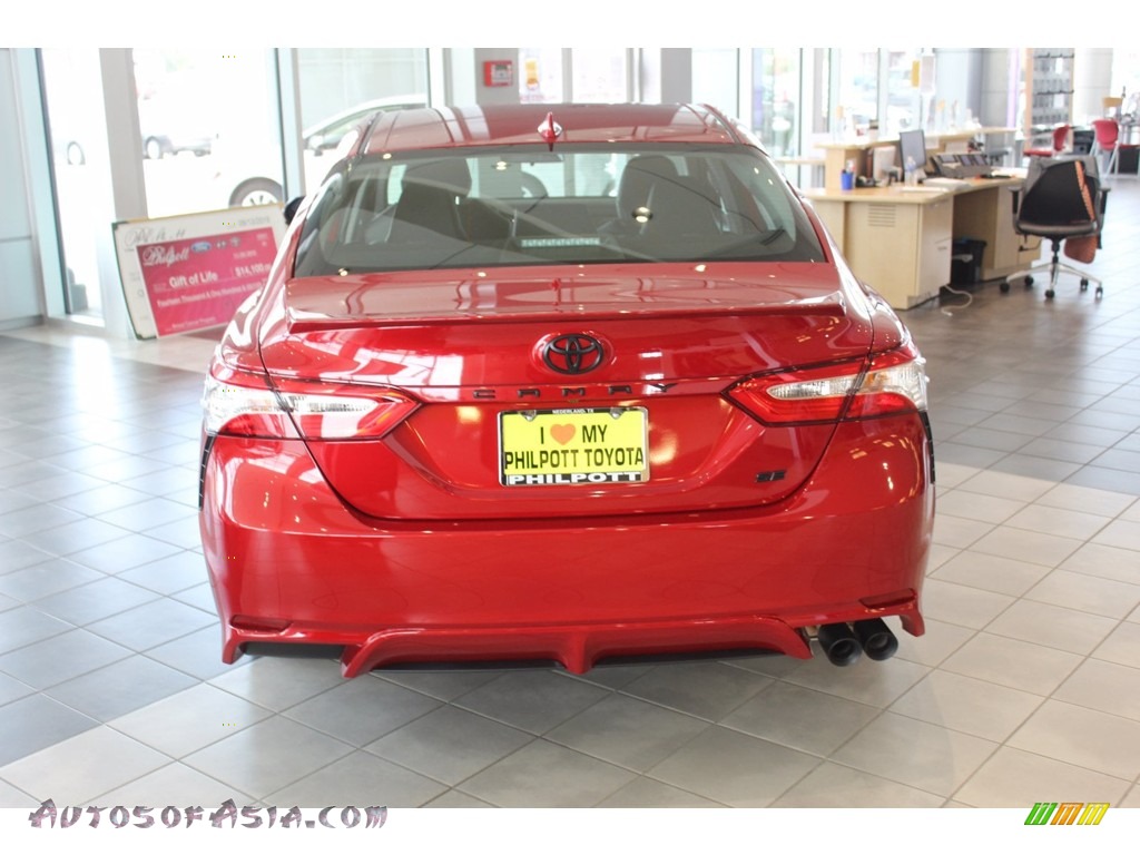 2020 Camry SE - Supersonic Red / Black photo #7