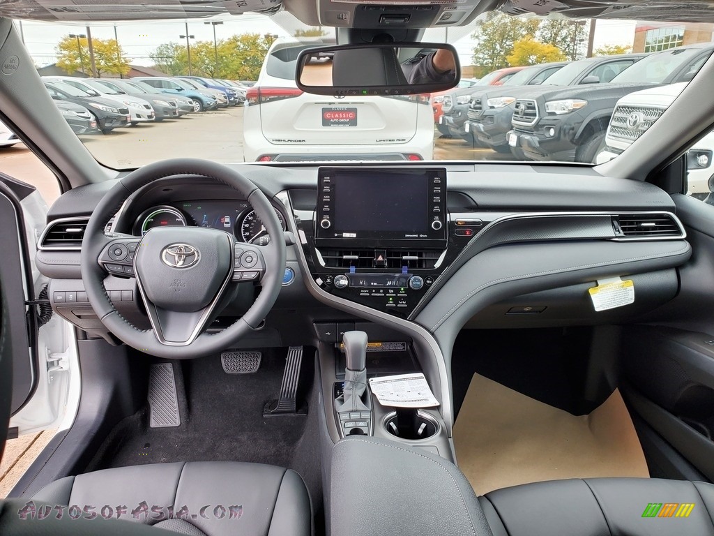 2021 Camry XSE Hybrid - Wind Chill Pearl / Black photo #4