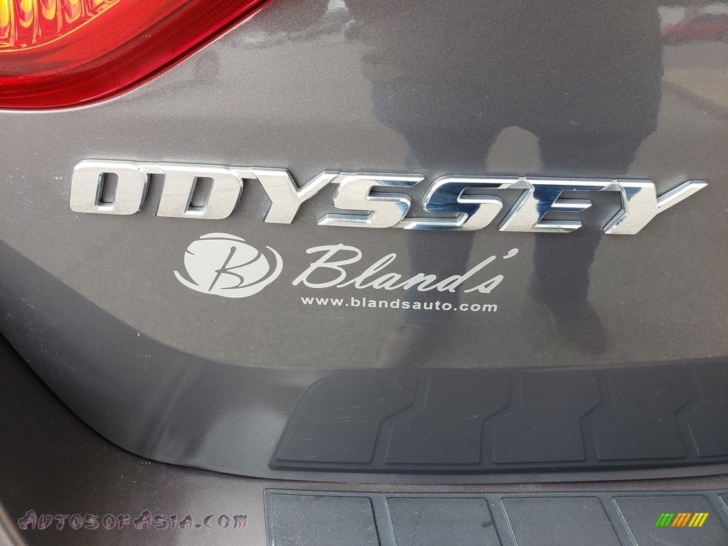 2013 Odyssey Touring Elite - Polished Metal Metallic / Gray photo #42