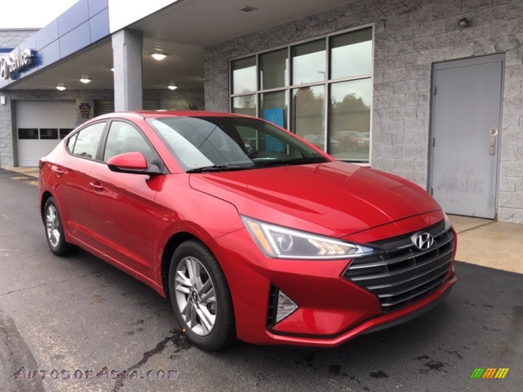 2020 Elantra Value Edition - Scarlet Red Pearl / Beige photo #1