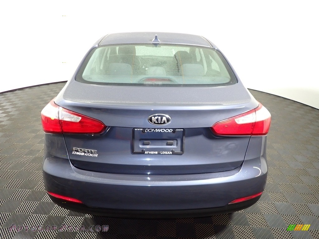 2015 Forte LX - Abyss Blue / Black photo #11