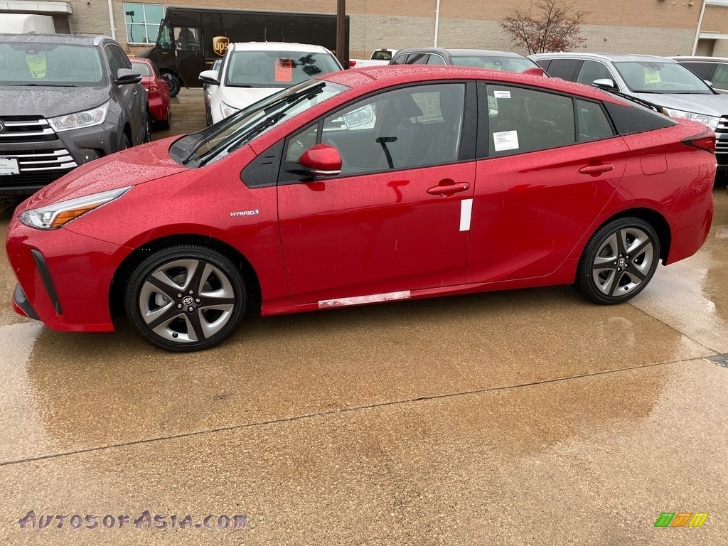 2021 Prius Limited - Supersonic Red / Black photo #1